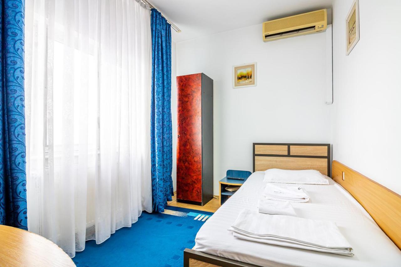 Motel Dasiana Târgu Jiu Εξωτερικό φωτογραφία