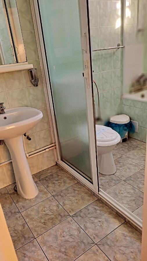 Motel Dasiana Târgu Jiu Δωμάτιο φωτογραφία